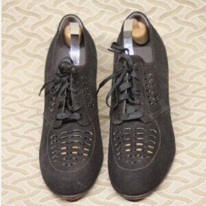 Vintage Selby Black Suede Lace Up pump shoes size 5.5B